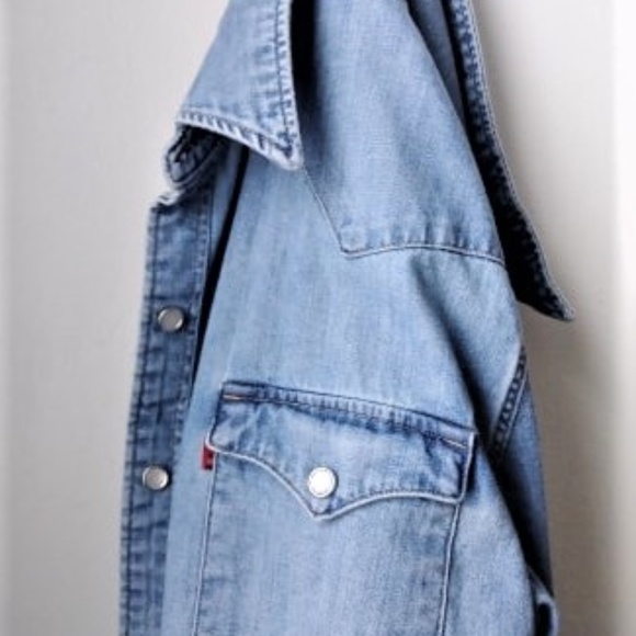 Levi's Other - Men's Levi's classic western denim shirt L